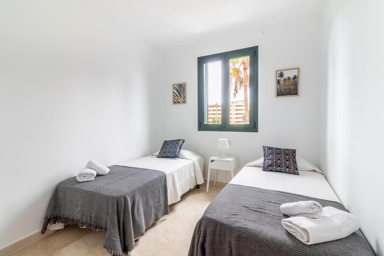 Flatguest San Fernando + 4Bdr + Terrace + Parking Villa San Bartolomé Exterior foto